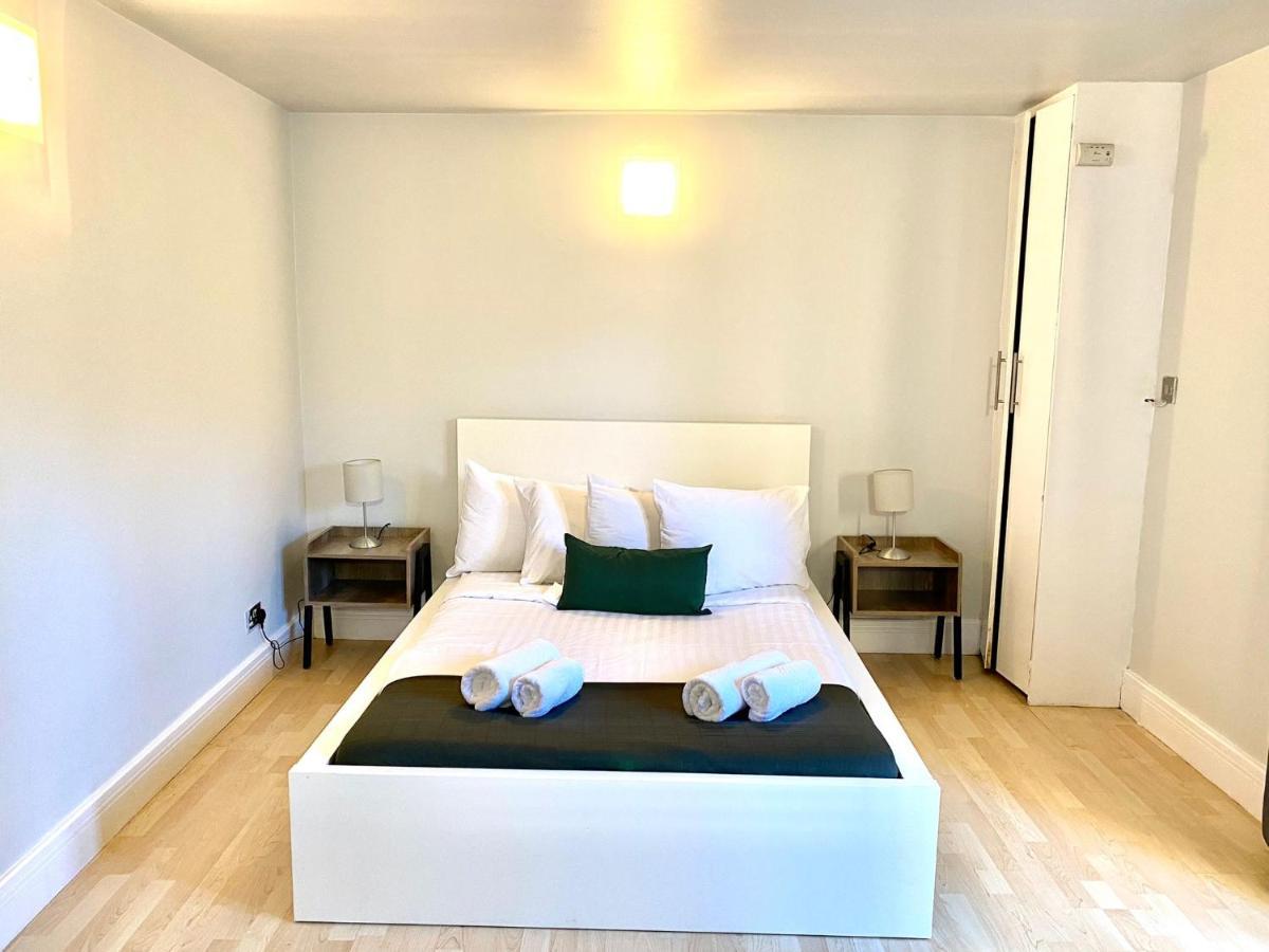 Westciti Caroco 4* Croydon