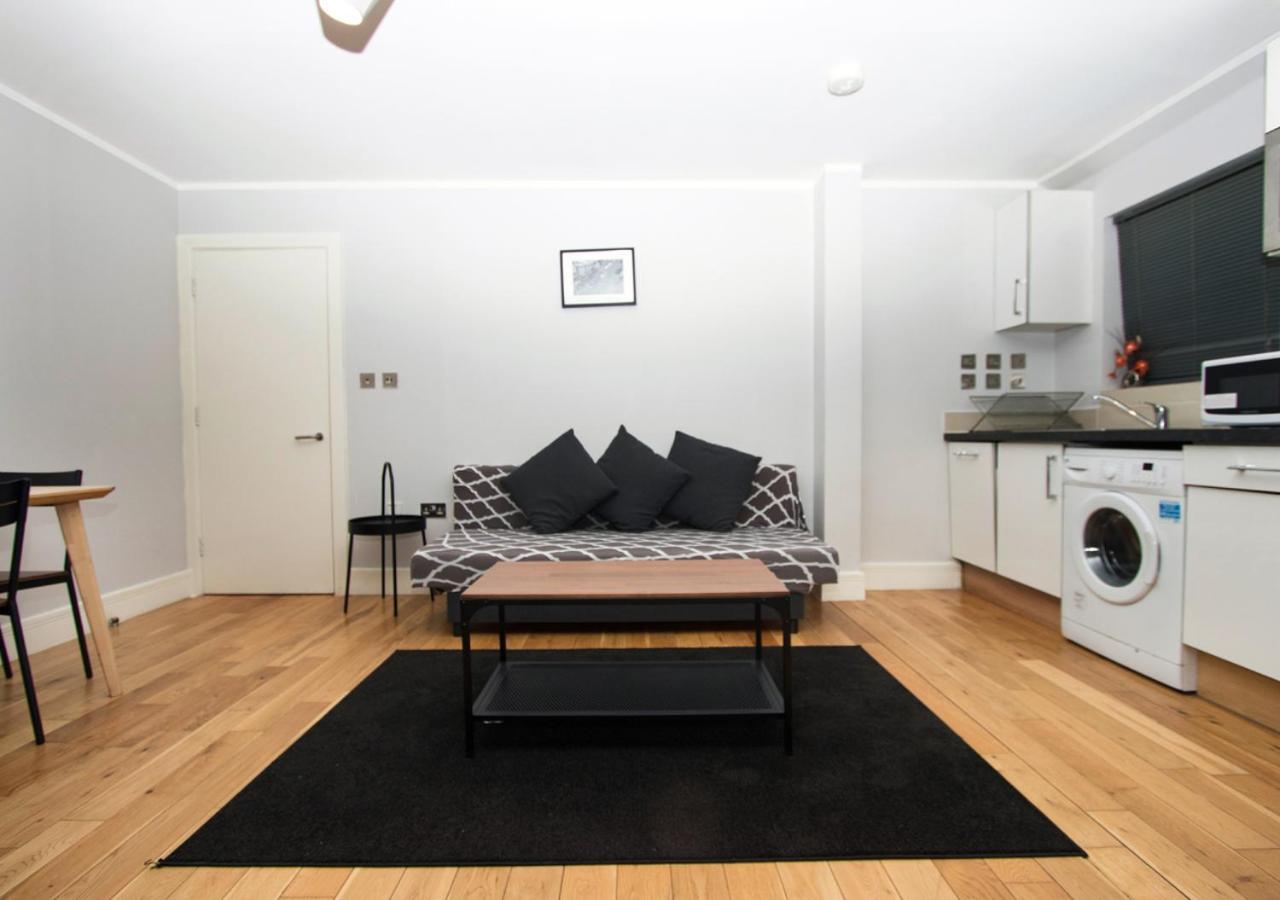Westciti Caroco 4* Croydon