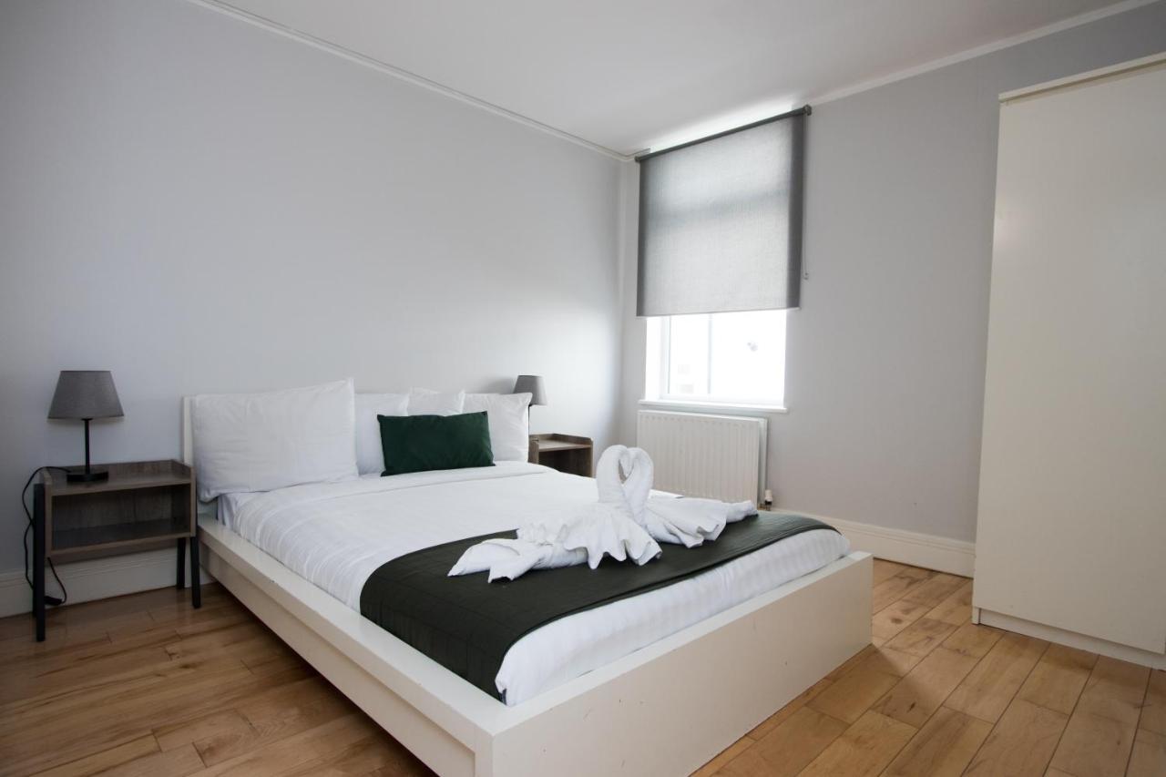 Westciti Caroco Croydon