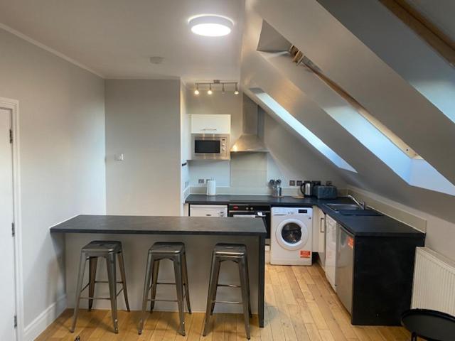 Westciti Caroco Croydon